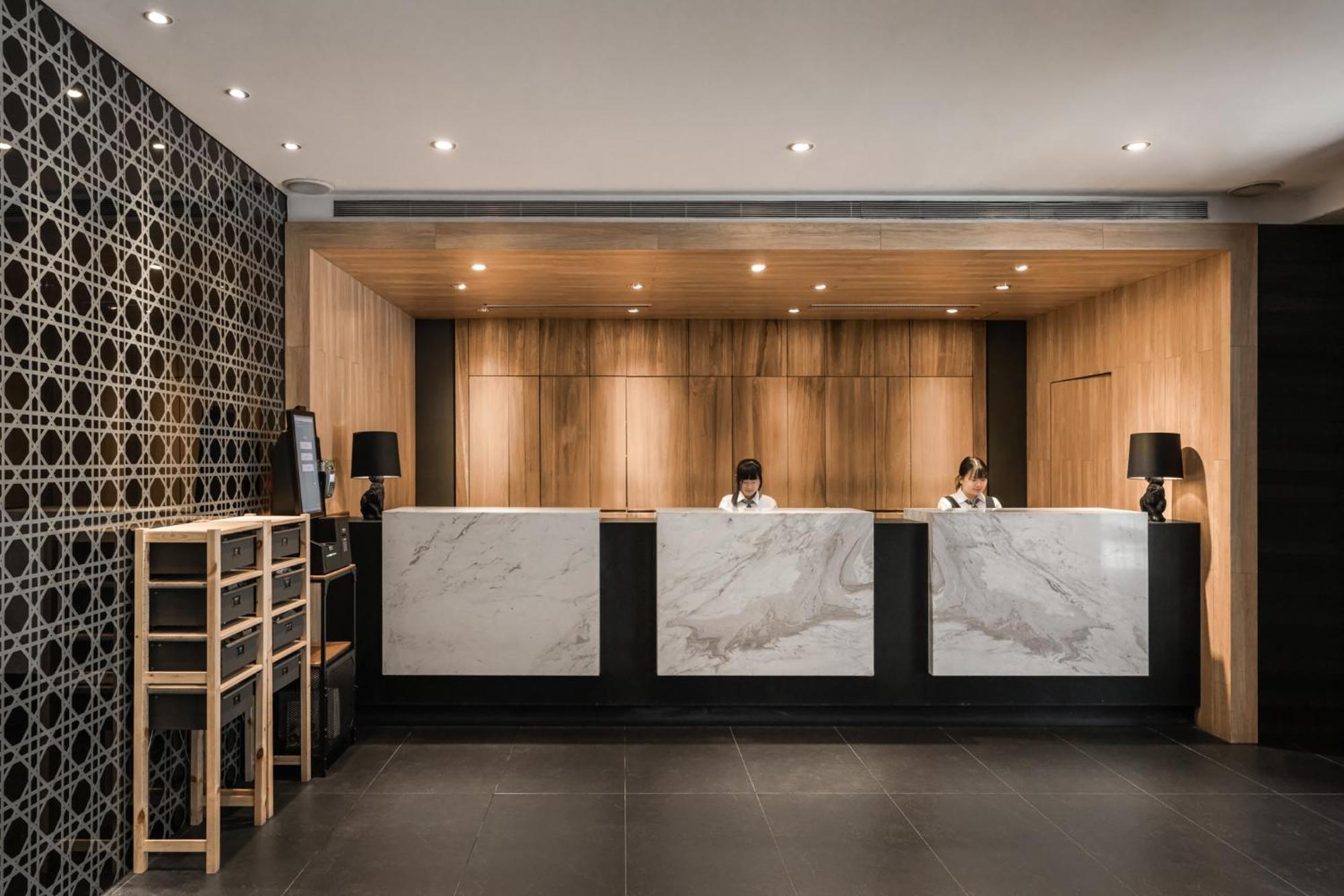 The Riverside Hotel International Kaohsiung Exterior photo